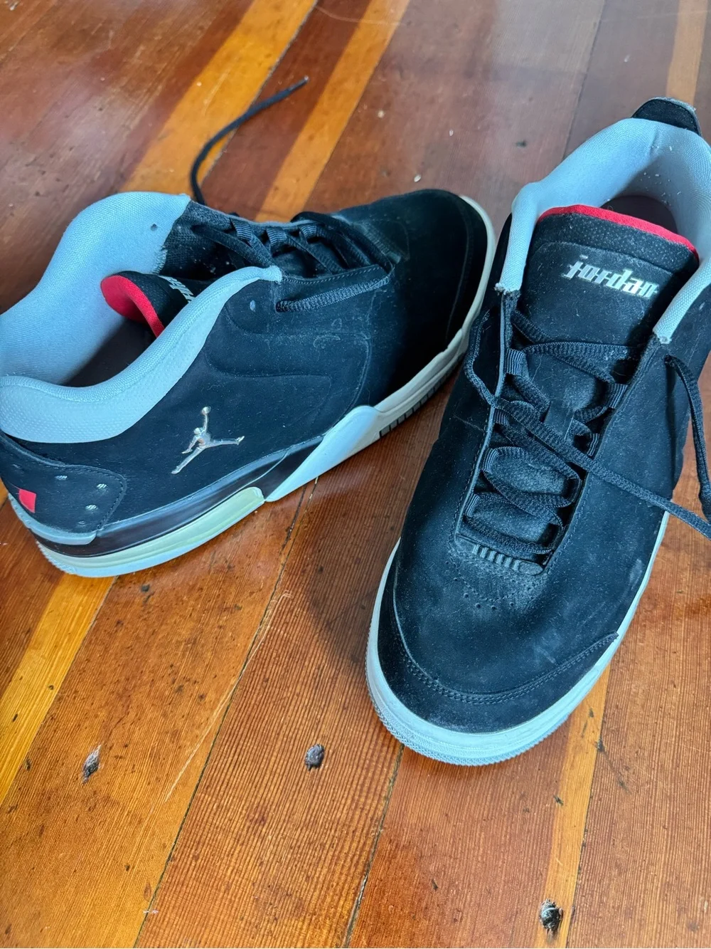 Black and Gray Men's Basketball Sneakers - Jumpman Style